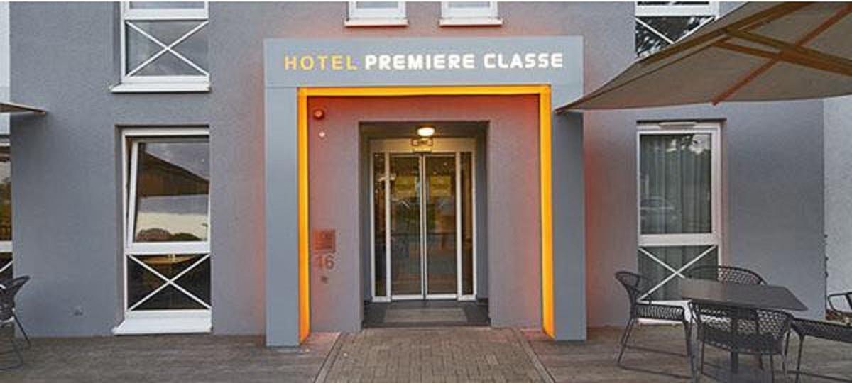 B&B Hotel München-Putzbrunn Exterior foto