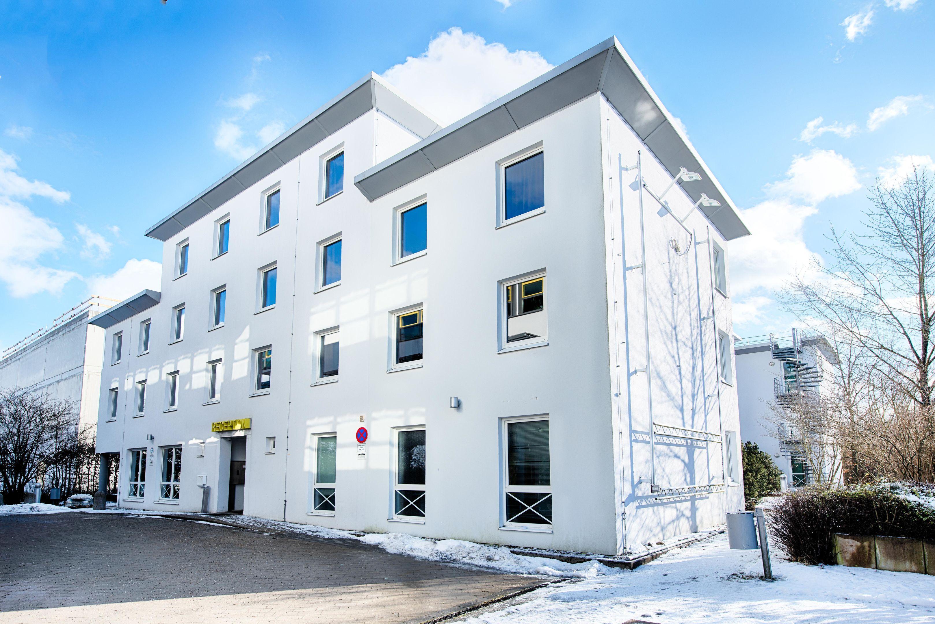 B&B Hotel München-Putzbrunn Exterior foto